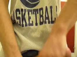 Join Me In The Lockerroom!!